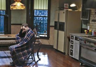 Elementary - Ein neuer Fall, in den auch die chinesische Mafia mit illegalen Glücksspiel verwickelt ist, entwickelt sich alles andere als einfach, für Sherlock Holmes (Jonny Lee Miller) ... © CBS Television