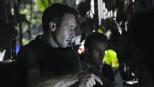 Auf der Spur eines Serienkillers: Steve (Alex O'Loughlin, l.) und Danny (Scott Caan, r.) ... © TM &   2010 CBS Studios Inc. All Rights Reserved.