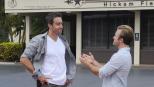 Im Kampf gegen das organisierte Verbrechen im Paradies: Steve (Alex O'Loughlin, l.) und Danny (Scott Caan, r.) ... © TM &   2010 CBS Studios Inc. All Rights Reserved.
