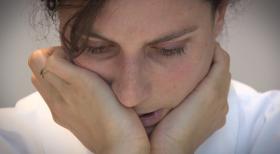 Schicksale - und plötzlich ist alles anders - Verängstigt, schüchtern und introvertiert- von der einst so lebensfrohen Hanna ist nichts mehr übrig geblieben. Die 31-jährige Krankenschwester ist traumatisiert. Vor zwei Jahren wurde sie von einem Kampfhund angegriffen und schwer verletzt ... © SAT.1