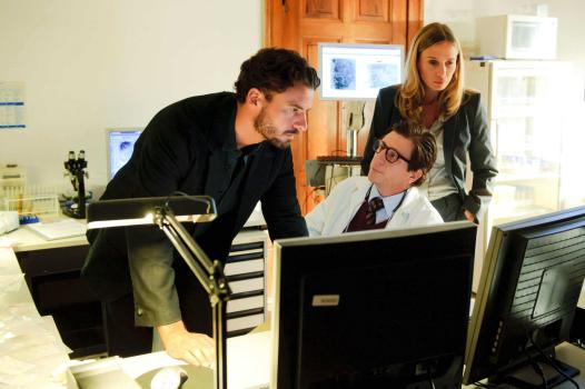 Wolff - Kampf im Revier - Wolff - Kampf im Revier - Bild 0 © SAT. 1 / Stefan Erhard