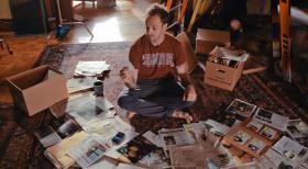 Elementary - Ermittelt in einem Fall von Kindesentführung: Sherlock Holmes (Jonny Lee Miller) ... © CBS Television