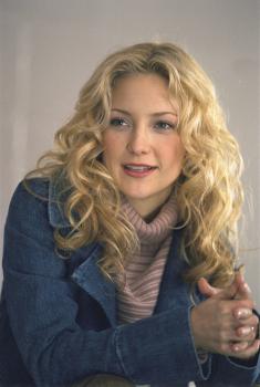 Liebe auf Umwegen - Nach dem Unfalltod ihrer Schwester und ihres Schwagers wird Helen (Kate Hudson) vor eine unerwartete Aufgabe gestellt ... © Touchstone Pictures. All rights reserved