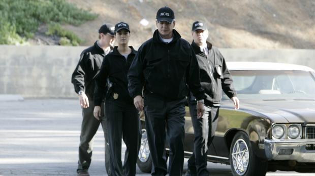 CBS Television Rebecca Jennings und ihr Ex-Verlobter Kevin Nelson werden beim NCIS vorstell...