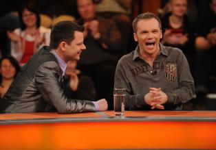 Ralf Schmitz (r.) dagegen ist begeistert von der Antwort Ingo Appelts (l.). © Sat.1