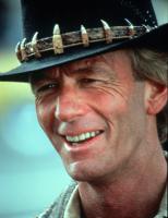 Crocodile Dundee II - Der australische Buschläufer Mick 'Crocodile' Dundee (Paul Hogan), von der hübschen Reporterin Sue Charlton in den Dschungel New Yorks gelockt, fängt gerade an, sich wohl zu fühlen, als eine Gruppe von Gangstern ihm Ärger macht ... © Paramount Pictures