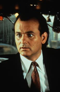 Die Geister, die ich rief ... - Der erfolgsbesessene und zynische Fernsehboss Frank Cross (Bill Murray) will aus dem zarten Weihnachtsmärchen von Charles Dickens ein blutrünstiges Actionspektakel machen, der Einschaltquoten wegen ... © Paramount Pictures