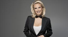 Britt Hagedorn moderiert die Show "Mein Mann kann" ... © SAT.1