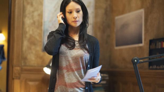 CBS Television Elementary - Hat sich dazu entschlossen, ihre Karriere als Chirurgin aufzugeb...