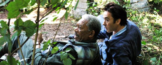 The Contract - Auf der Flucht: Ray (John Cusack, r.) und Carden (Morgan Freeman, l.) ... © Millennium Films