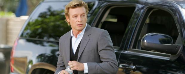 Intuitiv versucht Patrick Jane (Simon Baker) einen neuen Fall zu lösen ... © Warner Bros. Television Intuitiv versucht Patrick Jane (Simon Baker) einen neuen Fall zu lösen ... © Warner Bros. Television