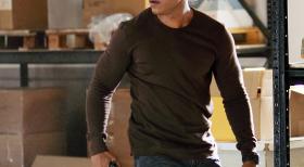 Undercover versucht Sam (LL Cool J), den Mord an einem jungen Marine aufzudecken ... © CBS Studios Inc. All Rights Reserved.