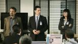 Versuchen alles, um den Mörder von Vanessa Holden, die von ihrem Peiniger bestialisch hingerichtet wurde, dingfest zumachen: Hotch (Thomas Gibson, l.), Rossi (Joe Mantegna, M.) und Prentiss (Paget Brewster, r.) ... © Touchstone Television
