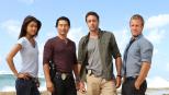 (1. Staffel) - Im Kampf gegen das organisierte Verbrechen im Paradies: Steve McGarrett (Alex O'Loughlin, 2.v.r.),  Danny Williams (Scott Caan, r.), Chin Ho Kelly (Daniel Dae Kim, 2.v.l.) und Kono Kalakaua (Grace Park, l.) ... © TM &   2010 CBS Studios Inc. All Rights Reserved.
