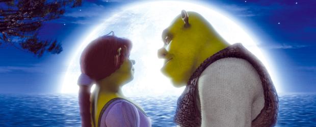 Die Jungvermählten Shrek, l. und Fiona, r. ahnen noch nicht, dass der Besuch bei Fionas Eltern sie in arge Bedrängnis bringen wird ... © DreamWorks SKG
