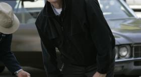 Ein Angestellter des Geheimdienstes wurde ermordet. Jetzt liegt es an Gibbs (Mark Harmon) und seinem Team herauszufinden, wieso Jennings zuerst erschlagen und vergiftet und zu guter Letzt aufgeschlitzt und ausgeweidet wurde ... © CBS Television