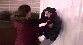 Patchwork Family - Käthe leidet wieder unter den Mobbing-Attacken. Rudi (l.) schaut sich das nicht länger an: Er haut von zu Hause ab - und will aktiv gegen die Widersacher seiner Schwester vorgehen ... © SAT.1