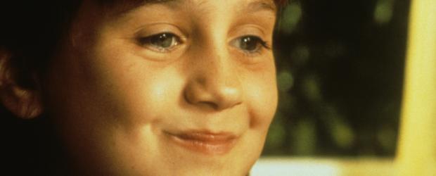 Nicht nur ein ausgesprochen helles Köpfchen, sondern auch mit ganz viel Mut und Herz gesegnet: Matilda (Mara Wilson) ... © Columbia TriStar