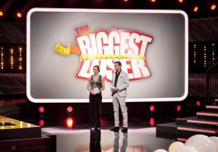 The Biggest Loser - Suchen "The Biggest Loser" 2013: Dr. Christine Theiss (l.) und Matthias Killing (r.) ... © Martin Rottenkolber SAT.1