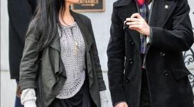Elementary - Auf ihre ganz eigenwillige Weise, lösen Sherlock Holmes (Jonny Lee Miller, r.) und Joan Watson (Lucy Liu, l.) neue Kriminalfälle ... © CBS Television