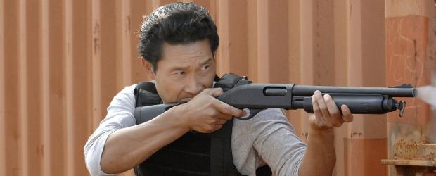 Im Kampf gegen das organisierte Verbrechen: Chin (Daniel Dae Kim) ... © TM & 2010 CBS Studios Inc. All Rights Reserved. Im Kampf gegen das organisierte Verbrechen: Chin (Daniel Dae Kim) ... © TM & 2010 CBS Studios Inc. All Rights Reserved.