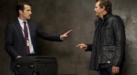 Criminal Minds - Haben sie etwas mit Prentiss Verschwinden zu tun? ND Agent (Alan Pietruszewski, l.) und Clyde Easter (Sebastian Rochè, r.) ... © ABC Studios
