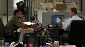 Common Law - Versuchen eine neuen Fall aufzudecken: Travis (Michael Ealy, l.) und Wes (Warren Kole, r.) ... © 2012 USA Network Media, LLC