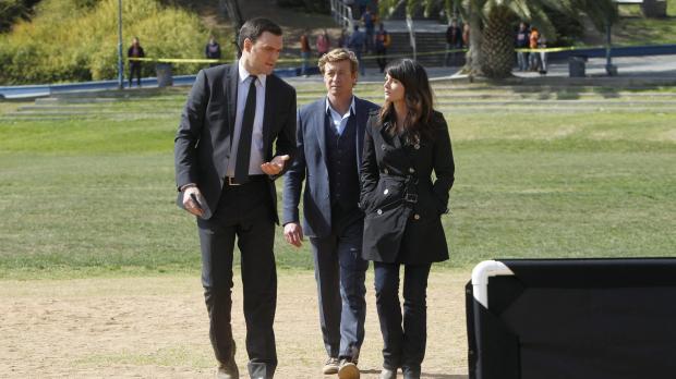 Warner Bros. Television Jack McTierney, Englischlehrer an der Redmund High School wird erschlagen auf...