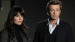 The Mentalist - Ermitteln in einem neuen Fall: Teresa (Robin Tunney, l.) und Patrick (Simon Baker, r.) ... © Warner Bros. Television