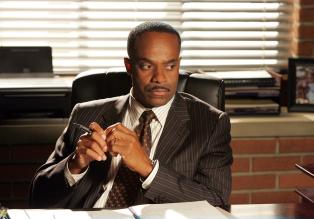 Gibt Anweisungen zum neusten Fall: Direktor Leon Vance (Rocky Carroll) ... © CBS Studios Inc. All Rights Reserved.