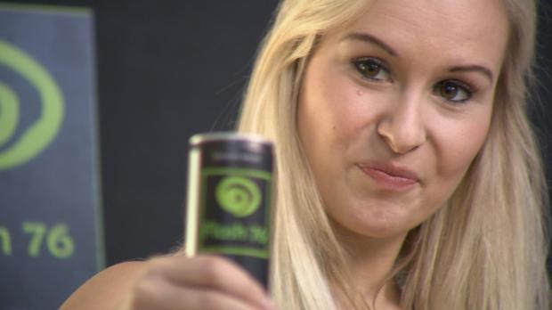 SAT.1 Seit Jahren ist Annalena mit ihrer Jugendliebe Marc zusammen. Als sie die Cha...