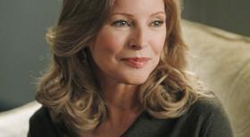 Navy CIS - Das NCIS-Team ist gerade mit Duckys romantischen Ausflügen mit Mary Courtney (Cheryl Ladd) beschäftigt, als es auf eine grausame Tat stößt. Sofort beginnen sie mit den Ermittlungen ... © CBS Television