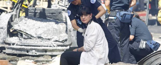Kann nicht fassen, was gesehen ist: Abby (Pauley Perrette, vorne) ... © CBS Television Kann nicht fassen, was gesehen ist: Abby (Pauley Perrette, vorne) ... © CBS Television