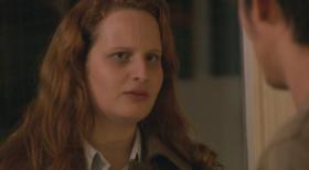 Schicksale - und plötzlich ist alles anders - Die Augenoptikerin Lena (l.) fühlt sich unwohl in ihrer Haut. Nicht nur, dass sie ein paar Pfunde zu viel auf den Rippen hat. In der Arbeit ist sie das Opfer ihrer scharfzüngigen Kollegin. Erst als sie Tim (r.) kennenlernt, schöpft sie wieder Hoffnung. Doch Tim hat ein Geheimnis vor ihr - und plötzlich steht das Paar vor einem schier unüberwindbaren Hindernis ... © SAT.1