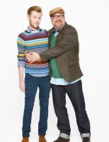 Patchwork Family - Der kontrollierte Hipster und der liebenswerte Paradiesvogel: Henning Michelsberger (l.) und Olaf Wischnewski (r.) © Bernd Jaworek SAT.1