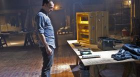 Elementary - Ermittelt in einem neuen Fall: Sherlock Holmes (Jonny Lee Miller) ... © CBS Television Elementary - Ermittelt in einem neuen Fall: Sherlock Holmes (Jonny Lee Miller) ... © CBS Television